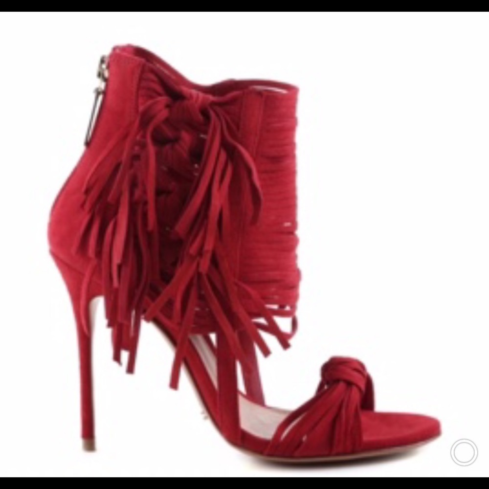 ISO seeking this Gorgeous Shoe